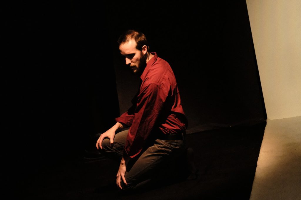 IN medias res spectacle iokanaan nantes scénographie