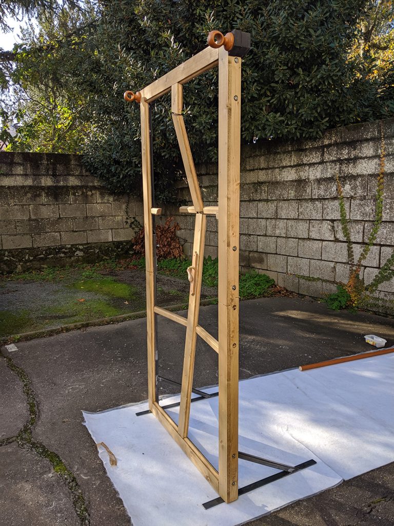 dommages spectacle comédie michel frenna burlesque scénographie porte fenêtre auriane durand