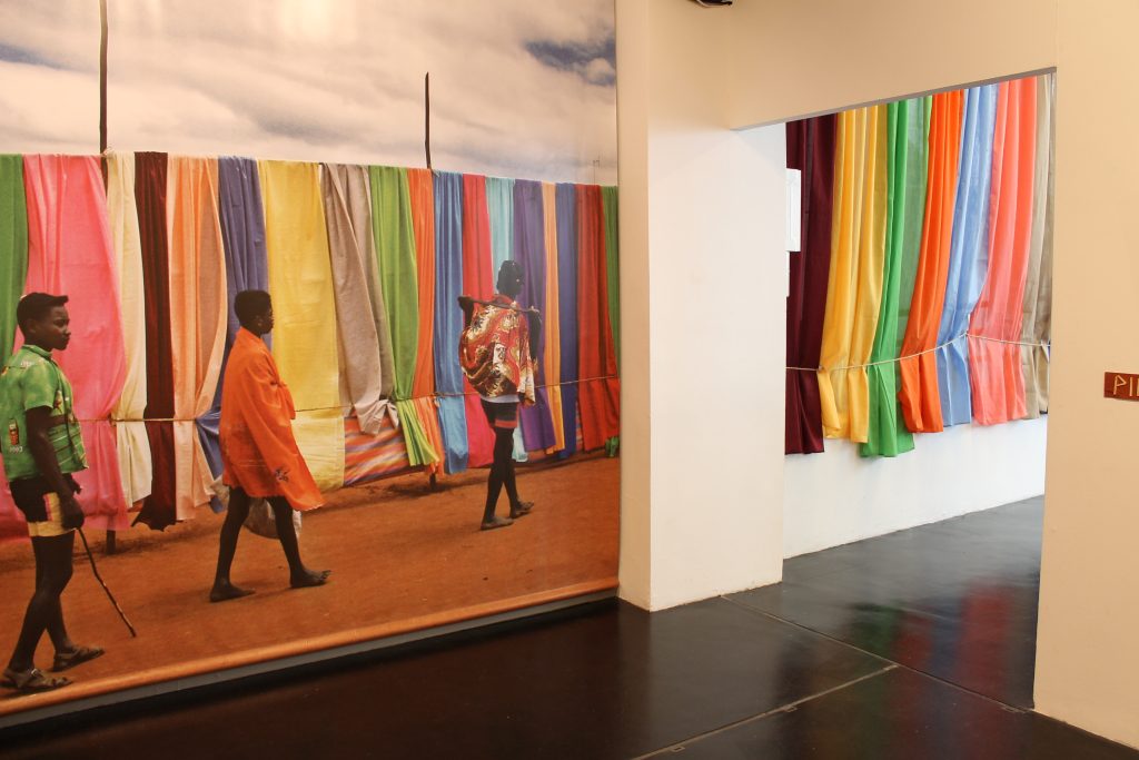 couleurs malgache exposition cosmopolis nantes scénographie festival hetsika culture madagascar