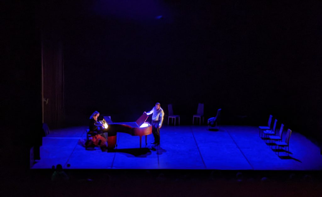 ou on va papa piano auriane durand scénographie paul production michel duchemin isabelle zanotti philippe mathé roman jean louis fournier