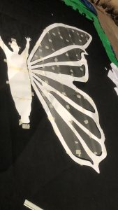 scénographie lumière uv syndrome du papillon élodie poux humour auriane durand